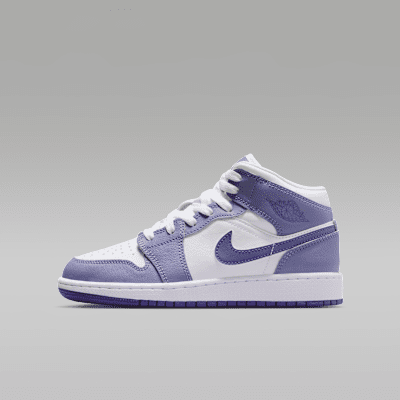 Air Jordan 1 Mid Big Kids' Shoes. Nike.com